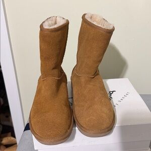 KOOLABURRA BY UGG WOMENS KOOLA SHORT FUR BOOT - RUST sz.8